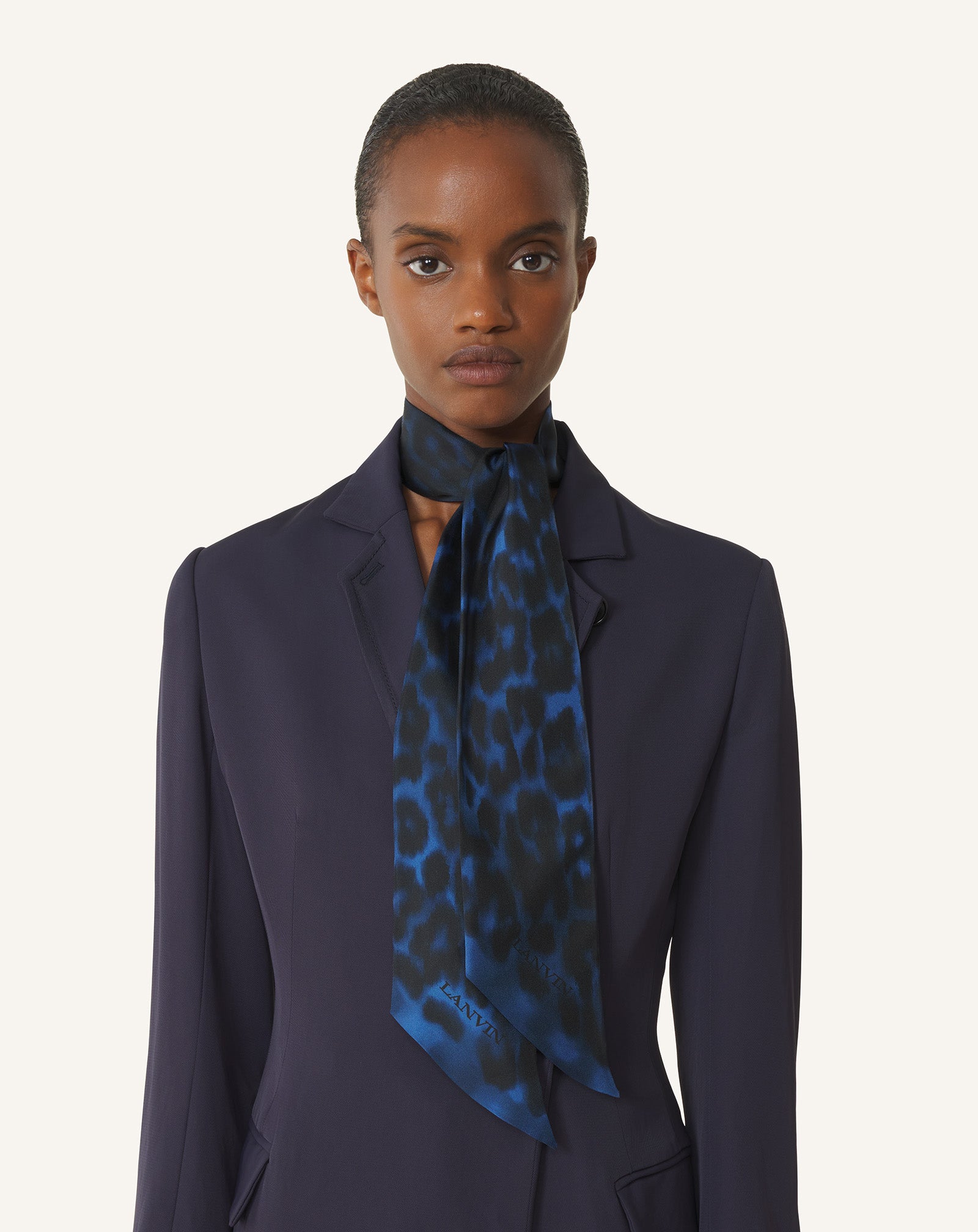 LEOPARD PRINT SILK TWILLY