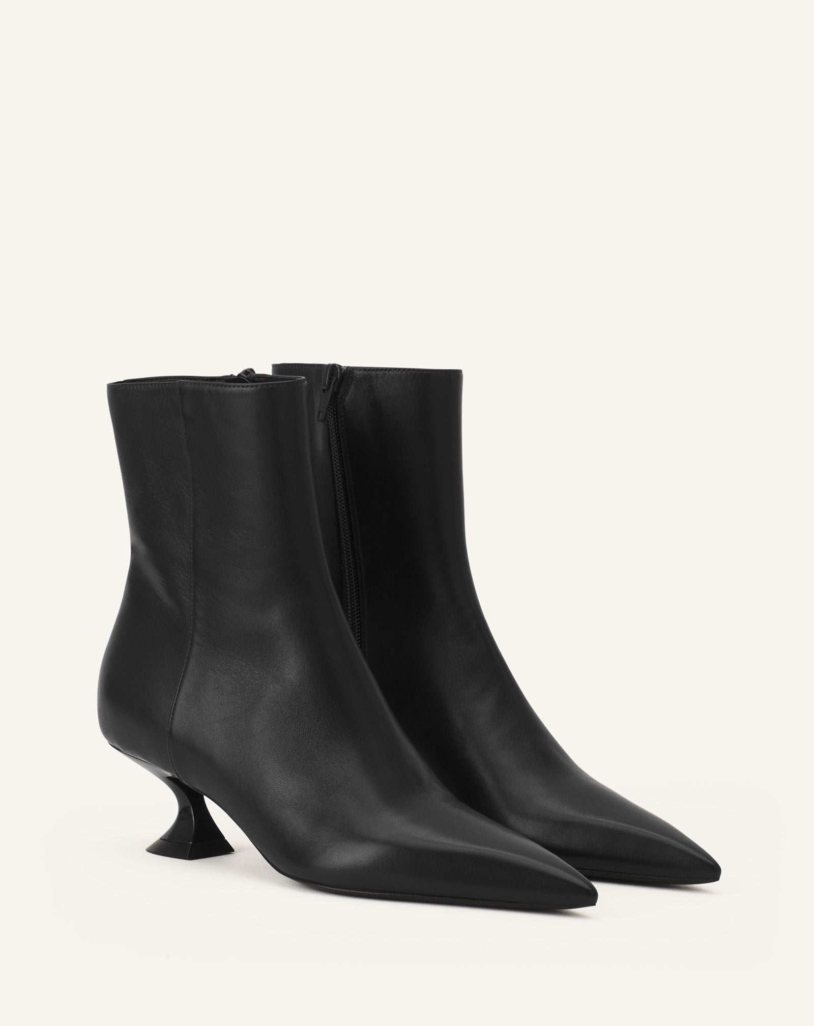 MIDNIGHT STEP LEATHER ANKLE BOOT