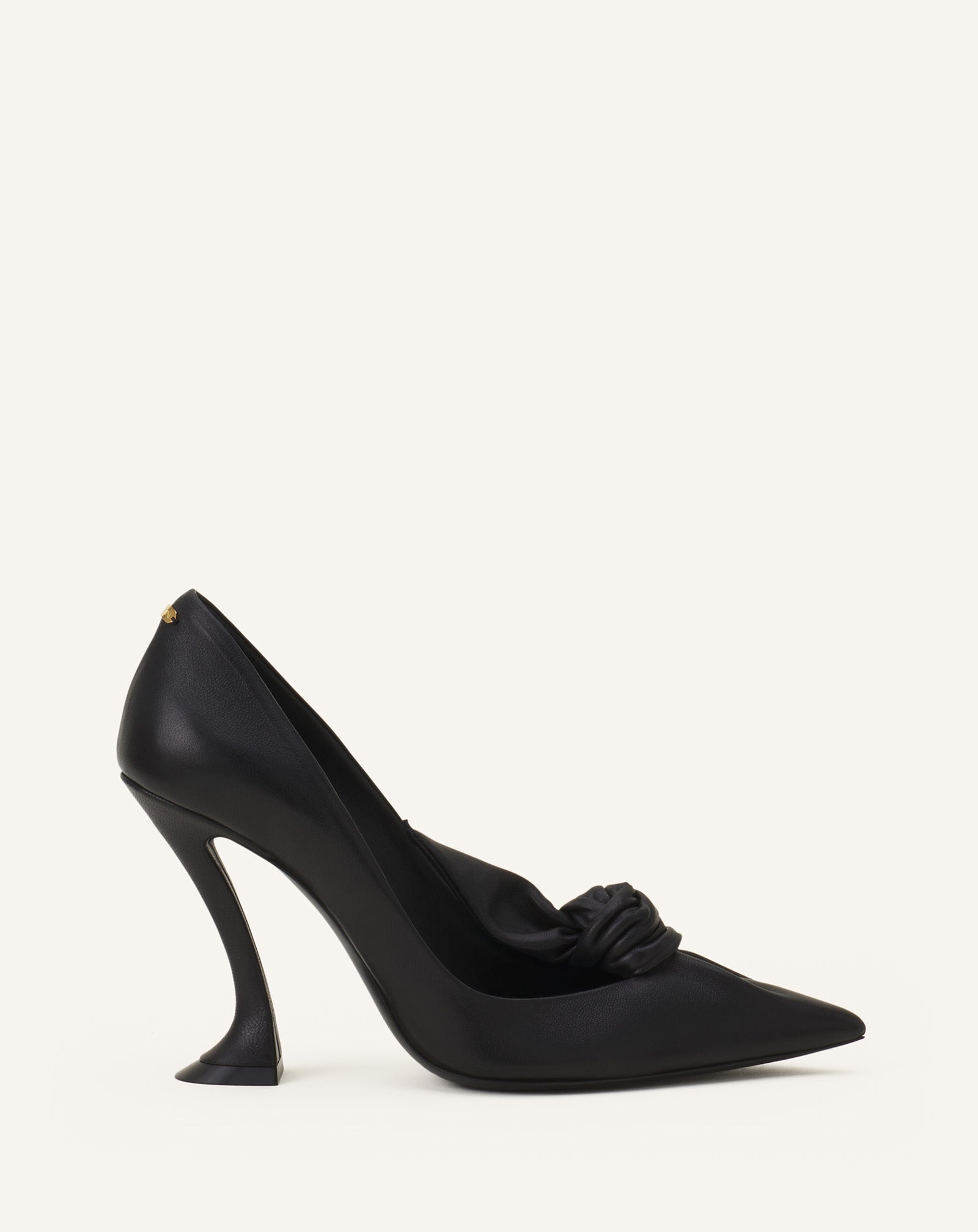 MIDNIGHT STEP LEATHER BOW PUMP