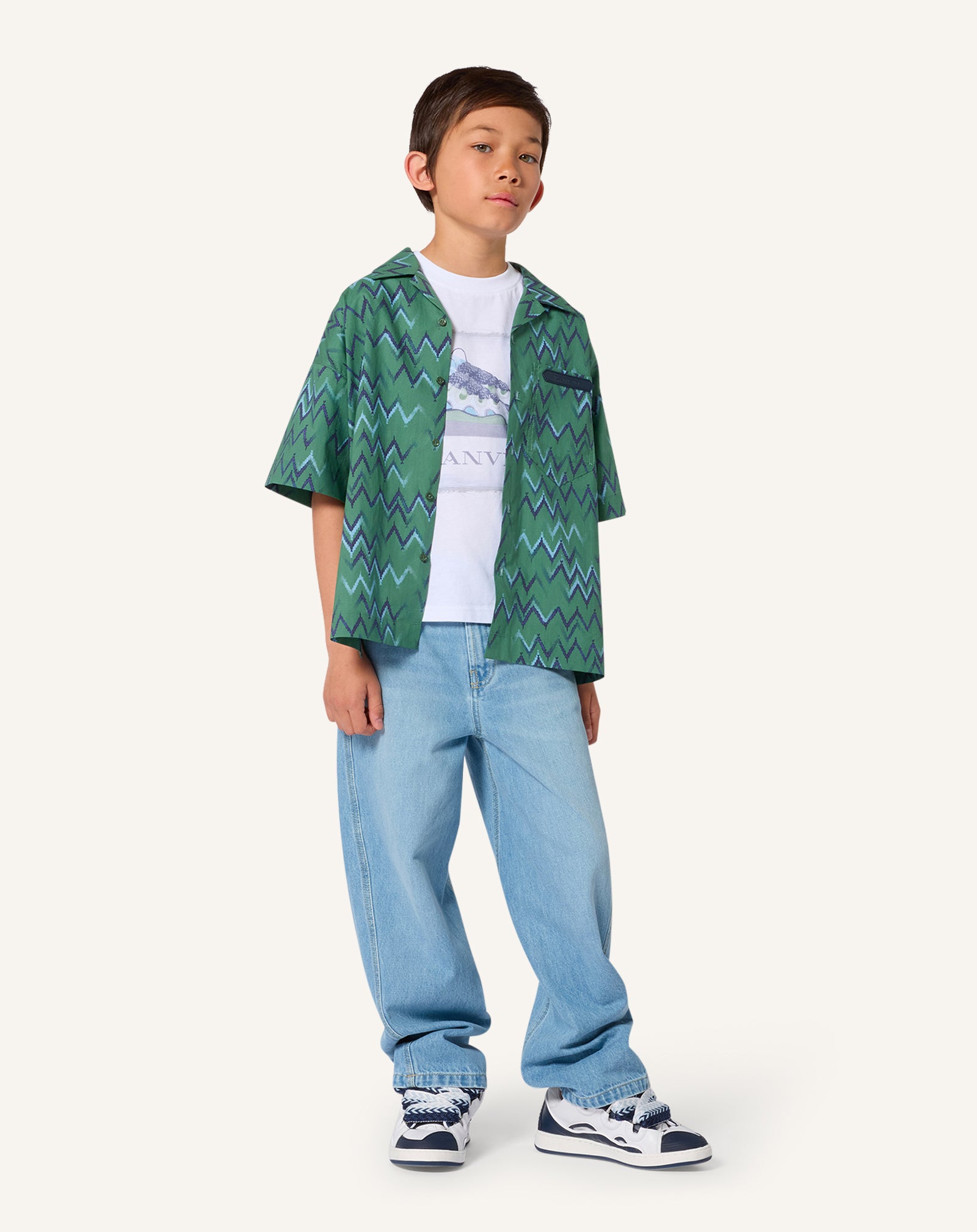 SHORT SLEEVE SHIRT