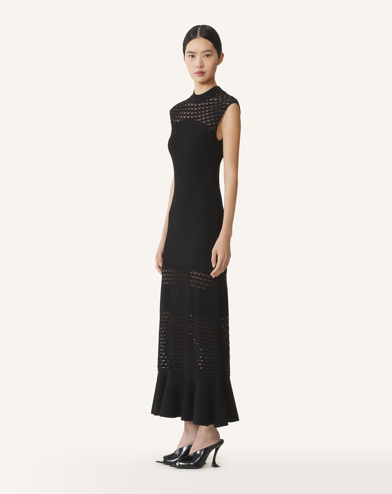 LACE DETAIL DRESS IN VISCOSE