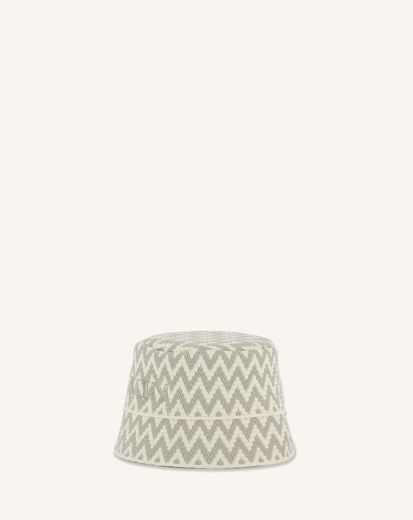 BEIGE LANVIN BUCKET HAT IN KNIT WITH CURB MOTIF