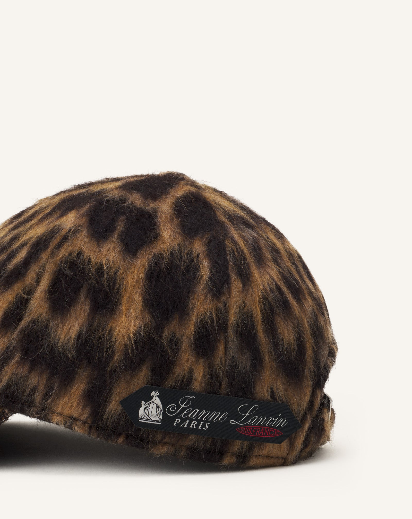 LEOPARD PRINT CAP