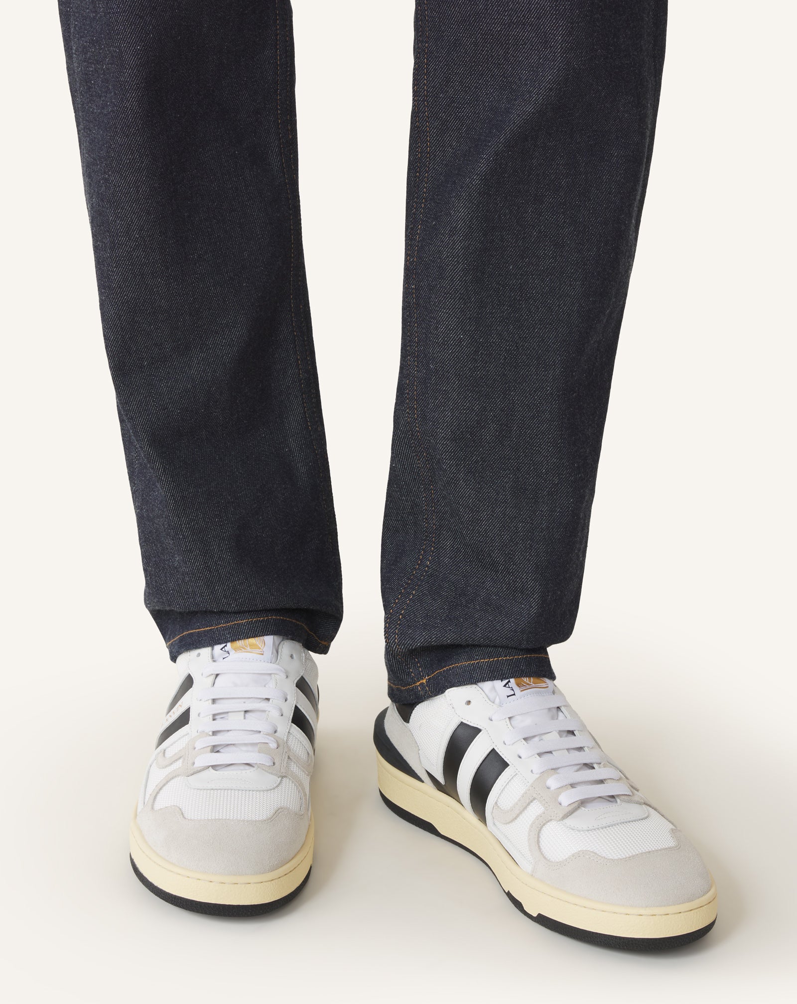 WHITE CLAY SNEAKERS IN MESH AND LEATHER