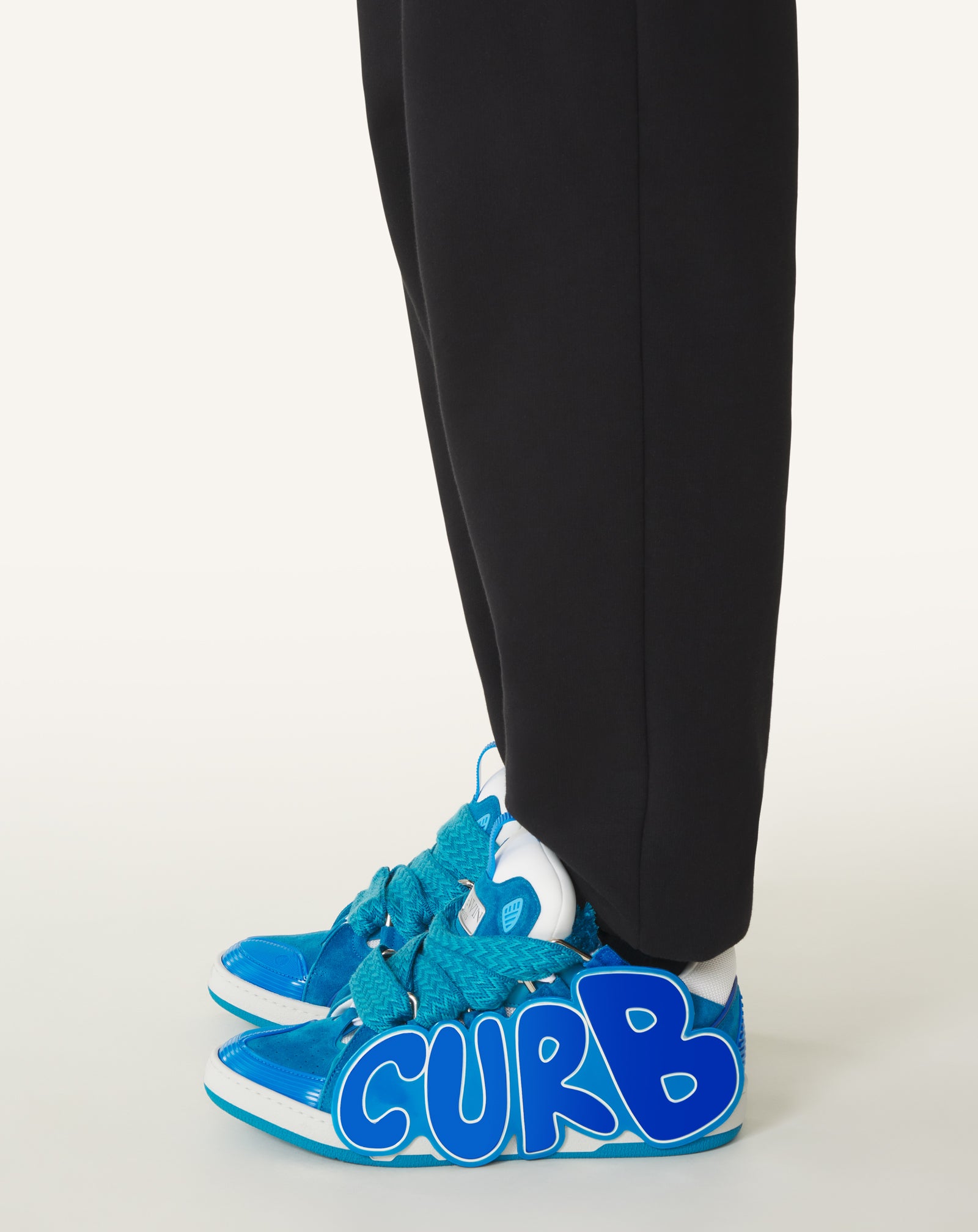 BLUE CURB PATCH  SNEAKERS IN LEATHER