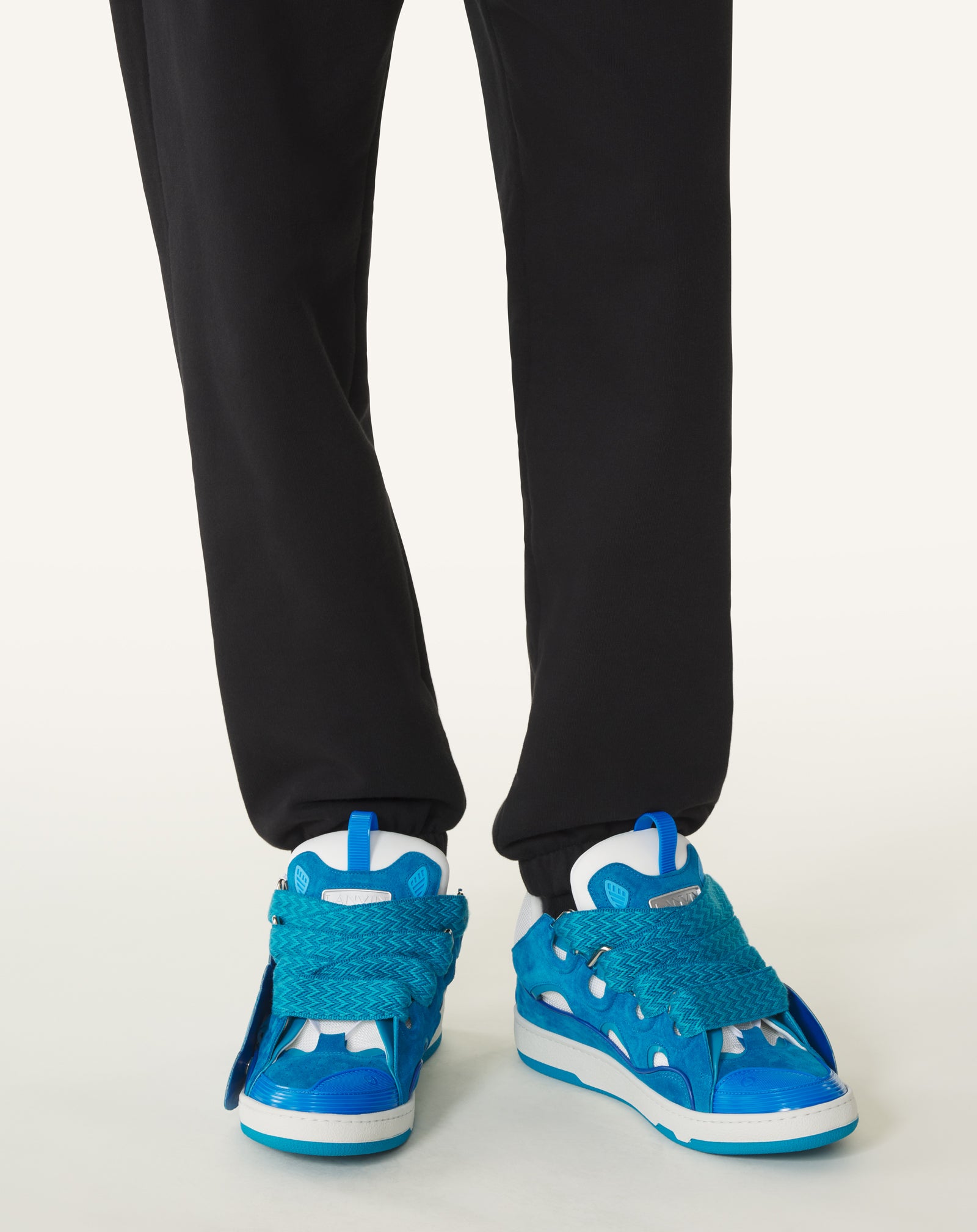 BLUE CURB PATCH  SNEAKERS IN LEATHER