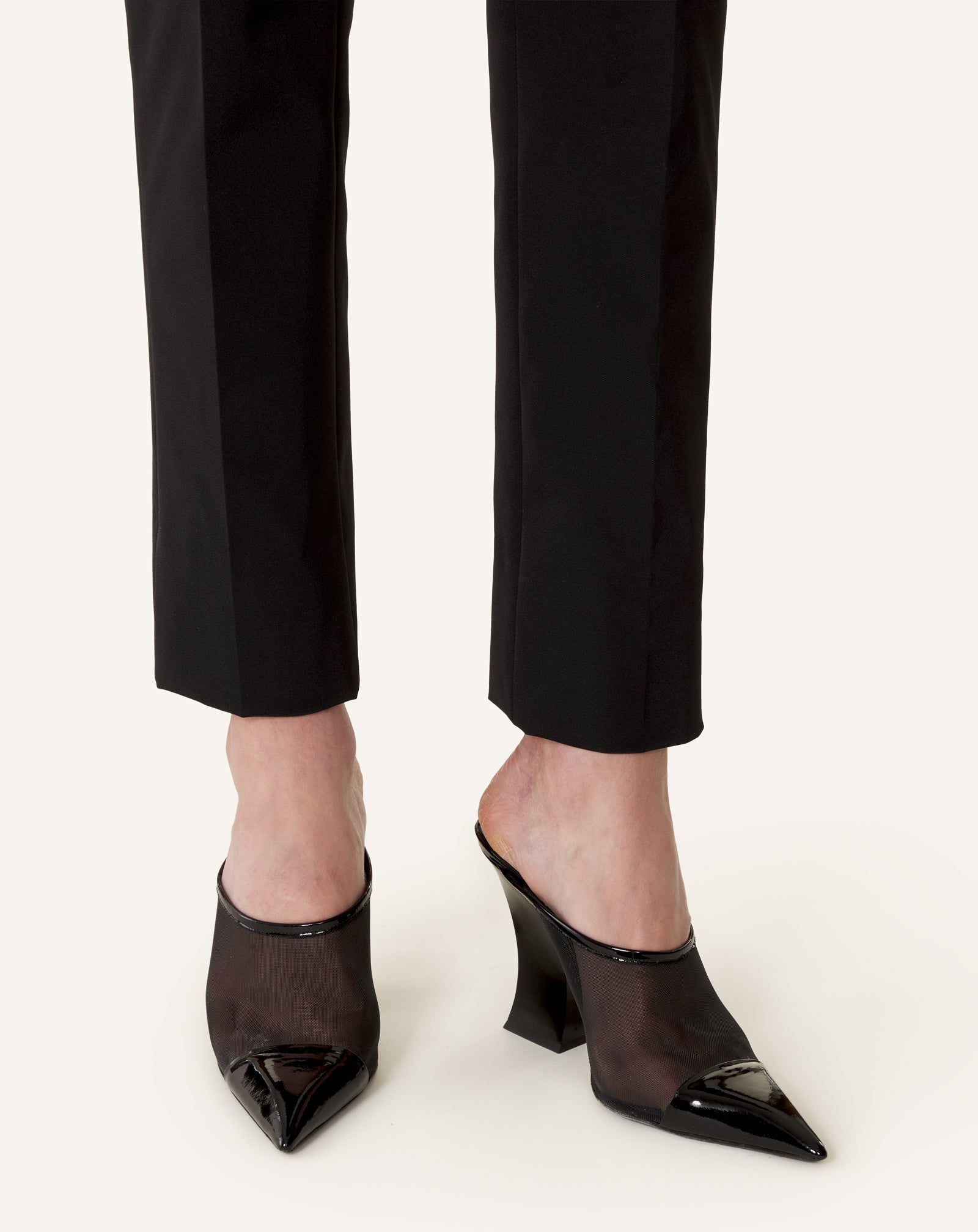 BLACK NOCTURNE MULE IN MESH AND PATENT LEATHER