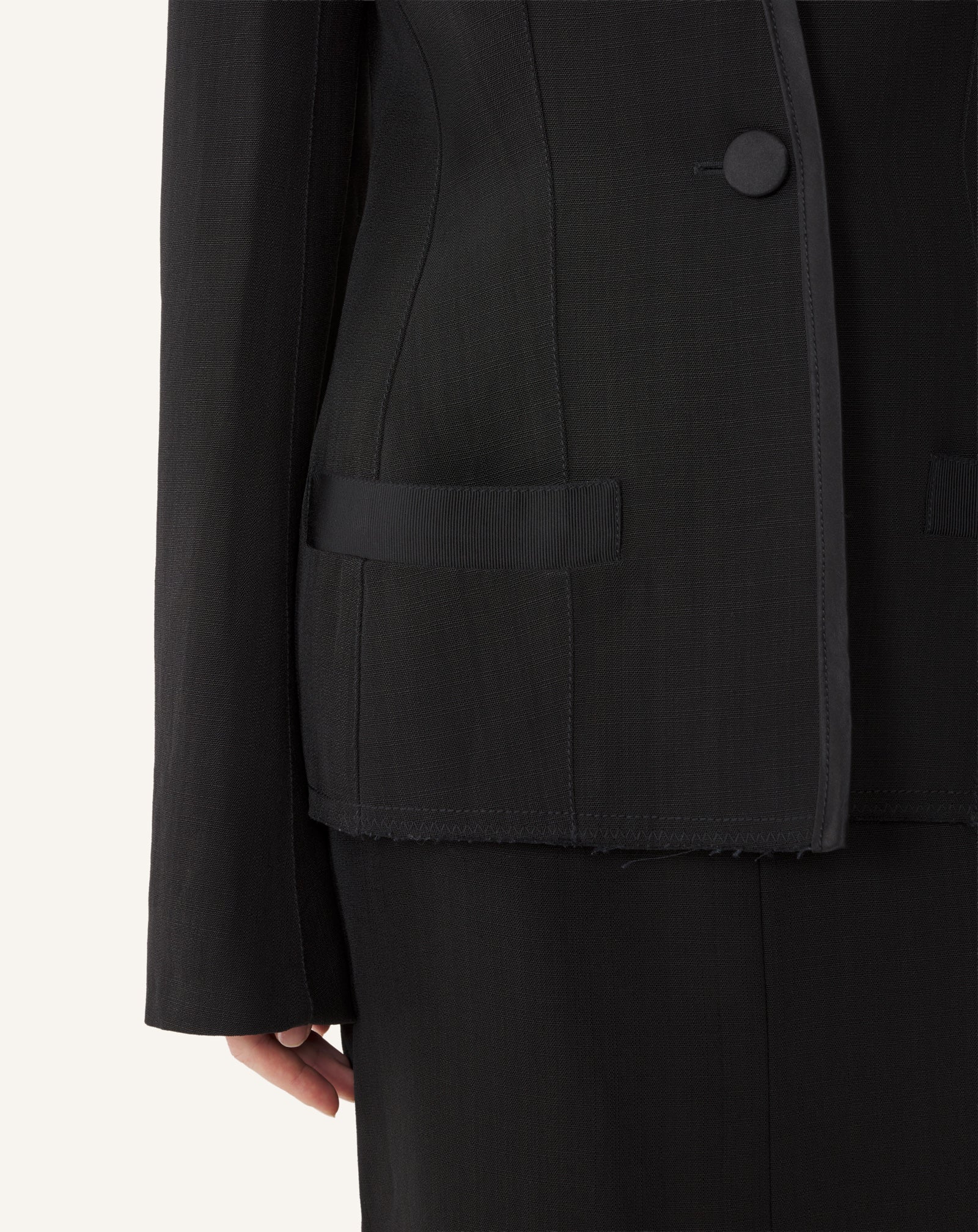 SILK AND VISCOSE OPEN-BACK JACKET