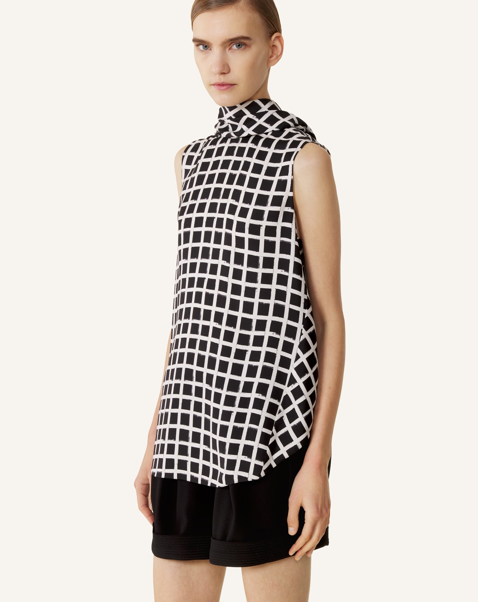 PRINTED SILK SLEEVELESS TOP